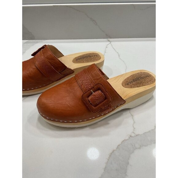 Kelsi Dagger Brooklyn Carve Flat Clog Mules Tan Size 7.5 - Picture 2 of 8